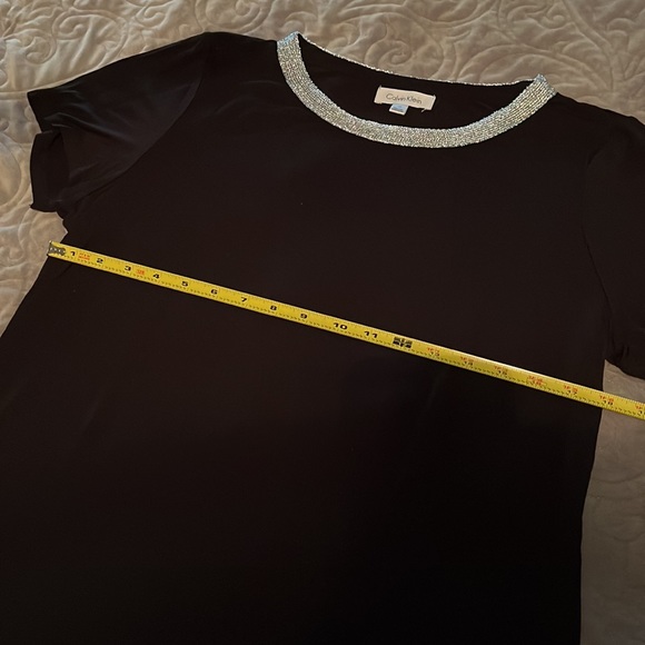 Calvin Klein top - Picture 3 of 4